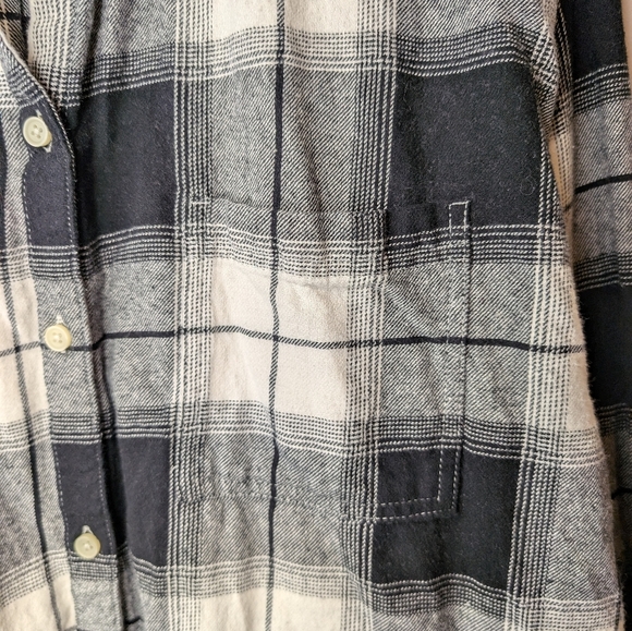 Old Navy The Boyfriend Shirt Black White Cotton Flannel Plaid Top Women's XXL - Picture 5 of 9